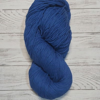 Hilo de algodón 8/6 Azul Noche - Madeja 150 gr.