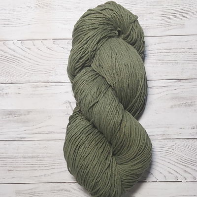 Hilo de algodón 8/6 Verde Militar - Madeja 150 gr.