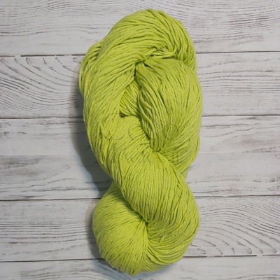 Hilo de algodón 8/6 Verde Lima - Madeja 150 gr.
