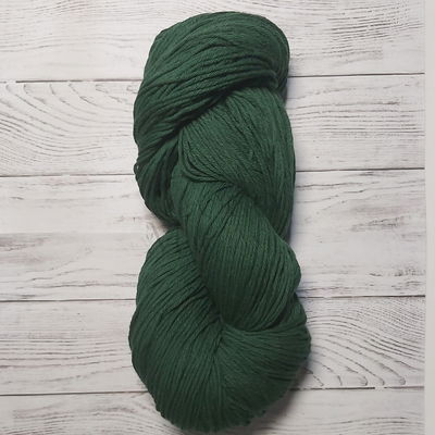 Hilo de algodón 8/6 Verde Botella - Madeja 150 gr.