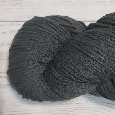 Hilo de algodón 8/6 Gris Topo - Madeja 150 gr.