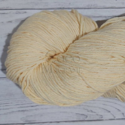 Hilo de algodón 8/6 Vainilla - Madeja 150 gr.