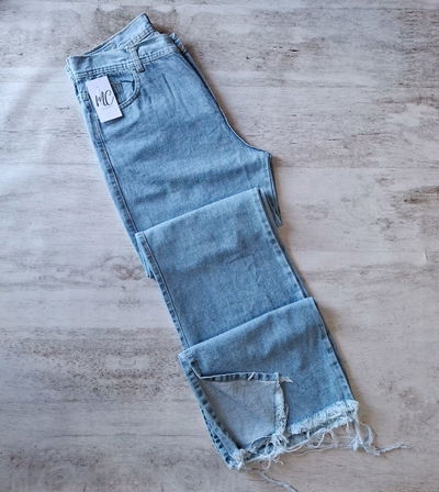 Jean Wide Leg Rigido 