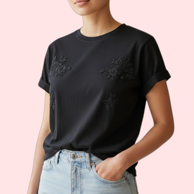 REMERA BORDADA CON CANUTILLOS