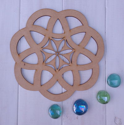 Mandala (M10) Fibrofácil 3 mm sin pintar.