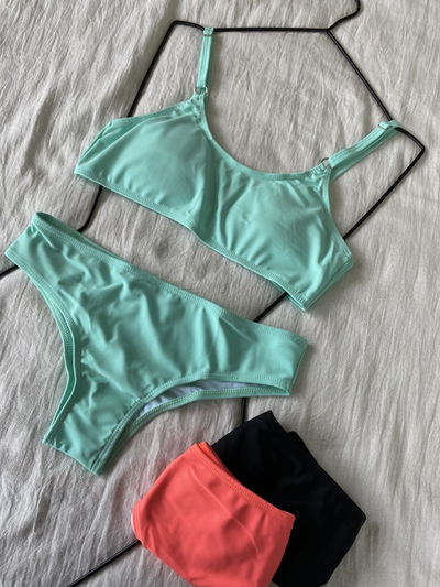 Bikini Vedetina Bali