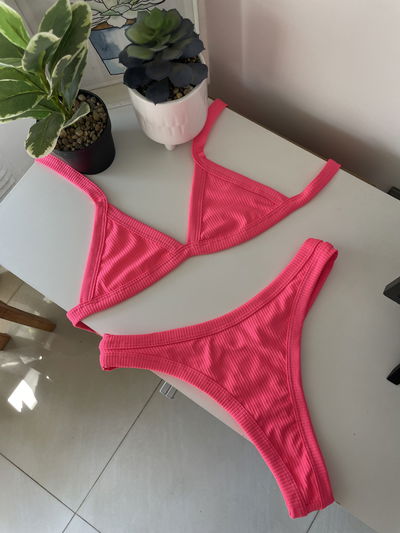 BIKINI TAYRA FUCSIA CHICLE 