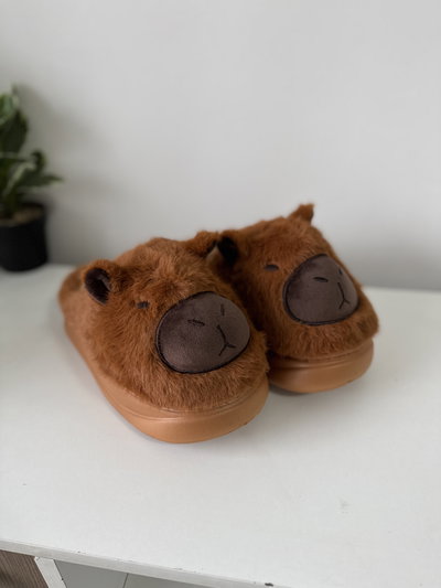 PANTUFLAS CAPIBARA CARPINCHO