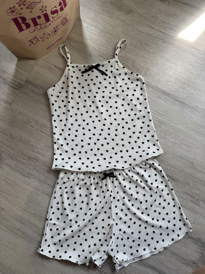 PIJAMA CORAZONES NEGRO