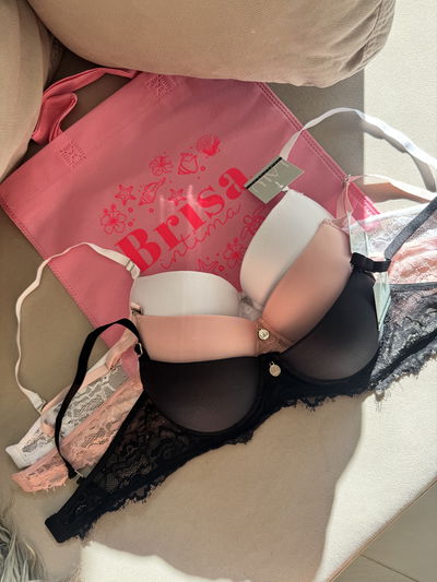 CORPIÑO  con puntilla