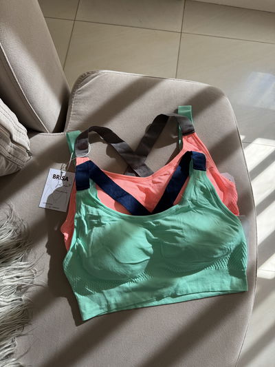 TOP DEPORTIVO Espalda cruzada