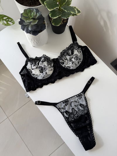 CONJUNTO antoniette negro