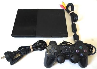 PlayStation 2 "Slim"