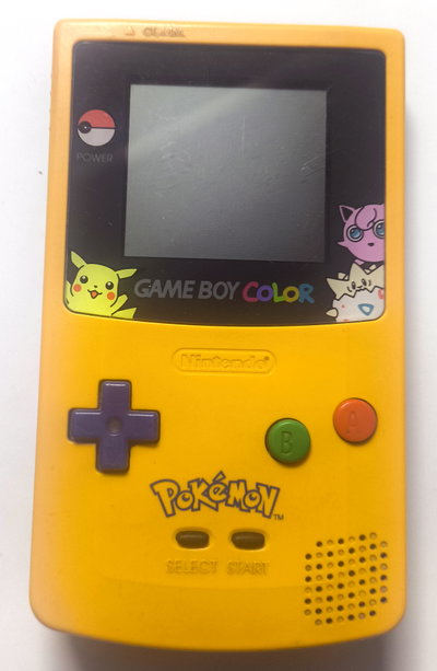 Game Boy Color "Special Pikachu Edition"