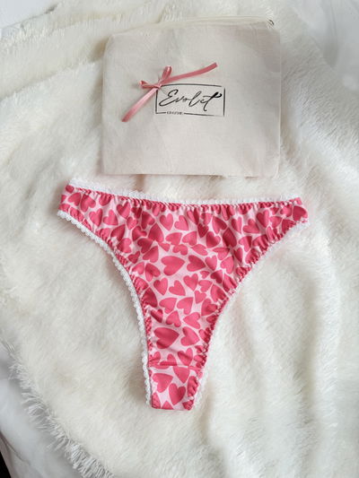 Vedetina less corazones 