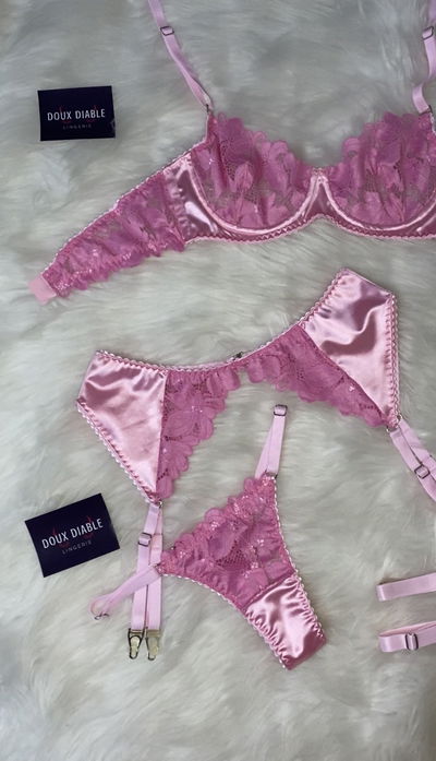 Set Pink Bloom (4 partes) - Stock Inmediato