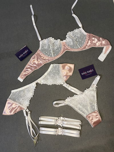 Conjunto Petale (2 partes) por pedido