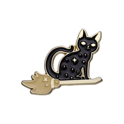 Pin gatito escoba magica