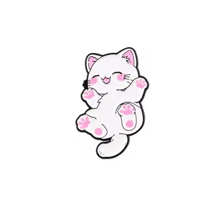Pin gatito blanco