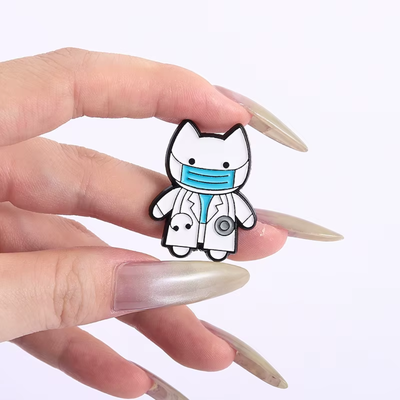 Pin gatito doctor