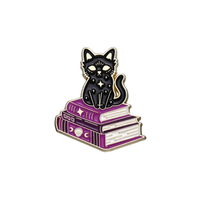 PIN GATO DARK ACADEMY