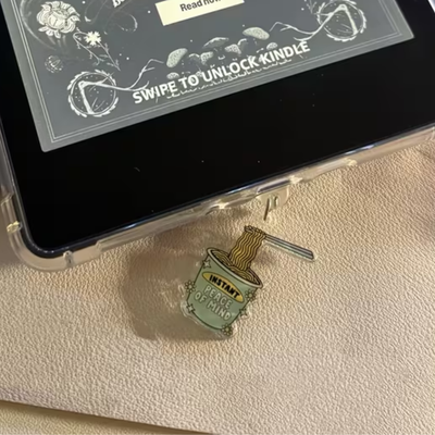 CHARM PUERTO DE CARGA C - KINDLE - NOODLES