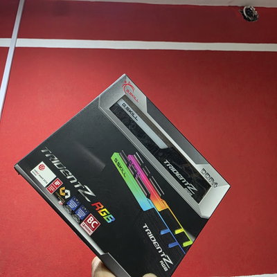 8gb 3200mhz Ddr4 TridentZ RGB / Cada Unidad /