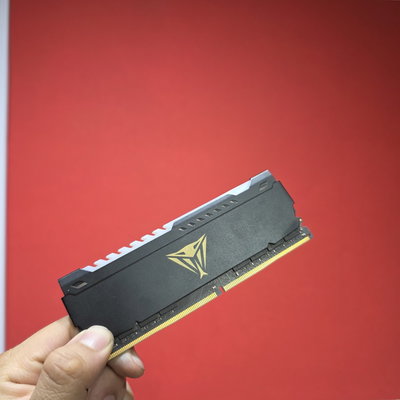 16gb 3200mhz Ddr4 Rgb VIPER  CADA UNIDAD