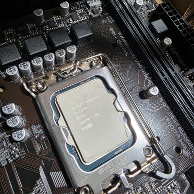 Combo i3 12100 + h610m k
