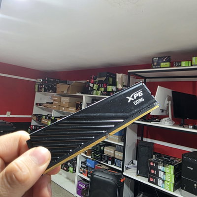 32gb DDR5 5600MHZ XPG