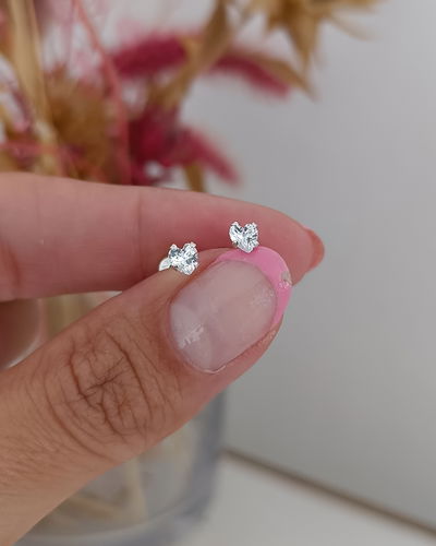 Abridores Cubic Corazón 4mm AB
