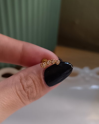 Piercing Corazón y cubic AD