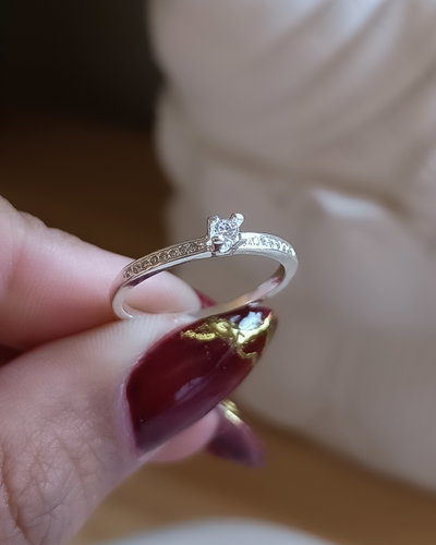 Anillo Cubic Engarzado