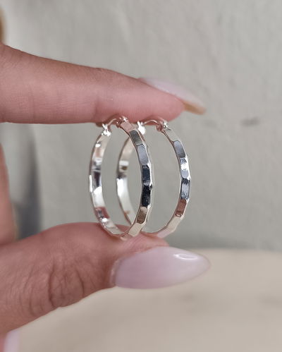Argollas Facetadas 2.5cm AB
