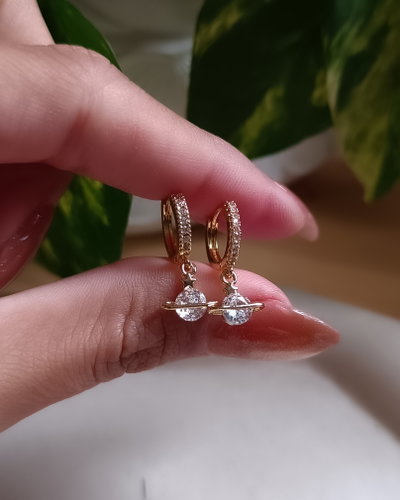 Argollas Saturno Cubic AD
