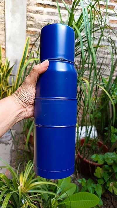 Termo Autocebante Mate Listo 1 Litro Azul Oscuro 