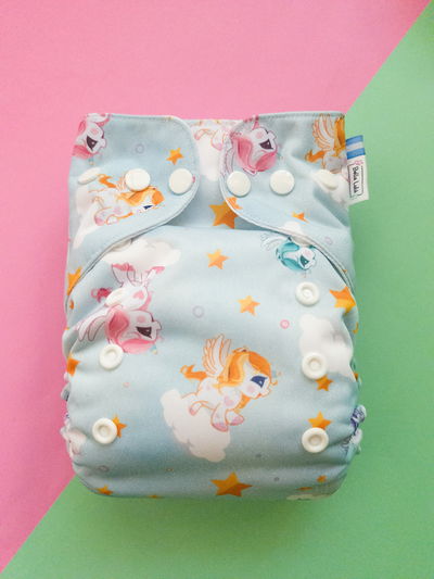 Pañal ecológico "Unicornios" multitalle ted de pul importado