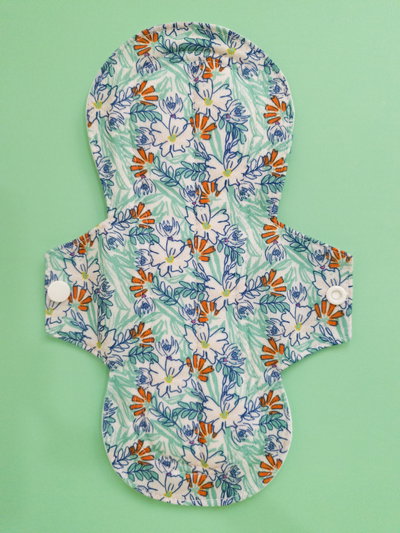 Toallita menstrual Nocturna "Flores silvestres" 