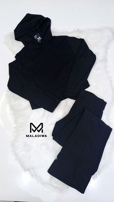 Conjunto pantalón y buzo Lucy