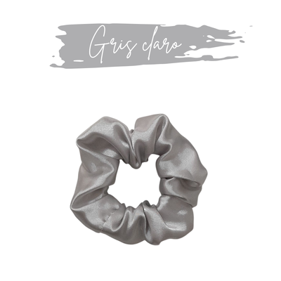 Scrunchie de saten Gris claro