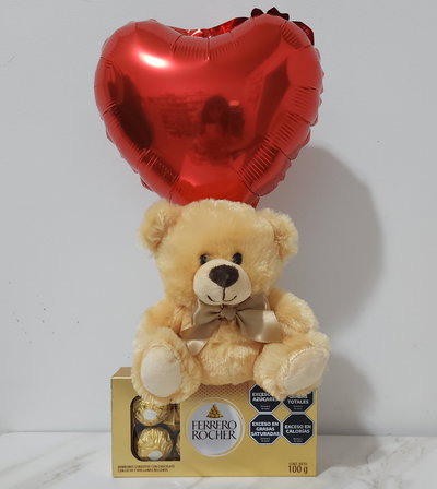 Osito con chocolates