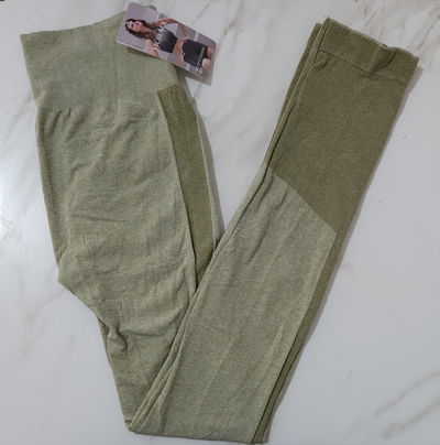 Calza efecto push up verde claro