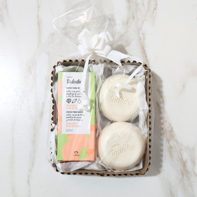 Box crema para manos + 2 jabones