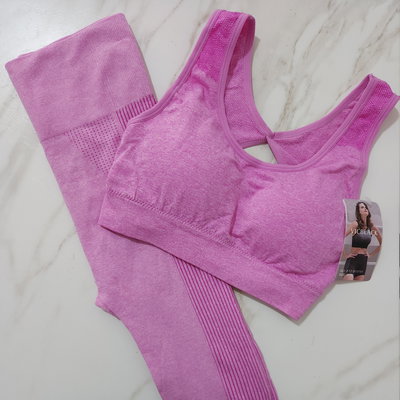 Conjunto top + calza con frunce Rosa