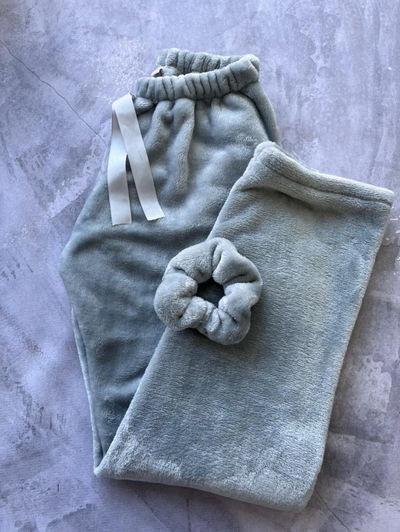 Pantalon Polar Soft Gris Scrunch de Regalo