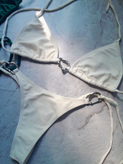 Esmeralda Avio Amorfo (crema)