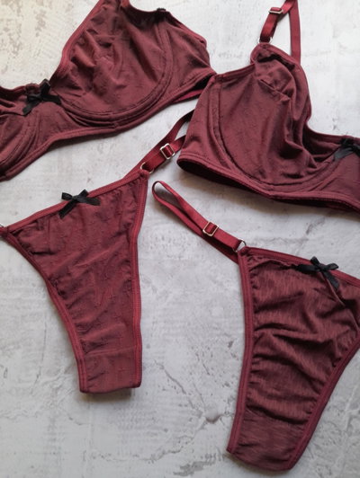 Agatha Microfibra Labrada (bordo)