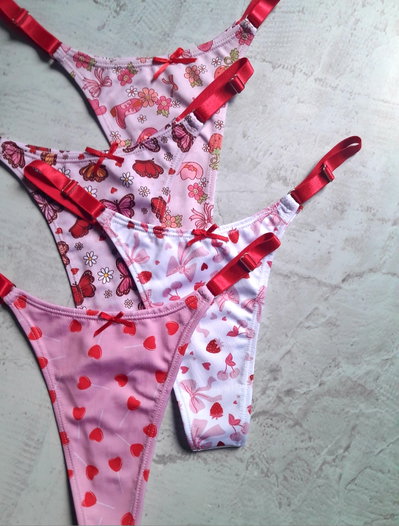 Bombi en V Regulable Lycra Rosas x2