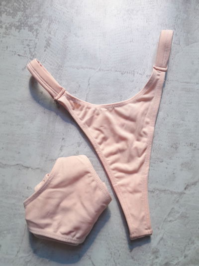 Less en V Lycra X1 ROSA