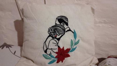 Almohadones bordados
